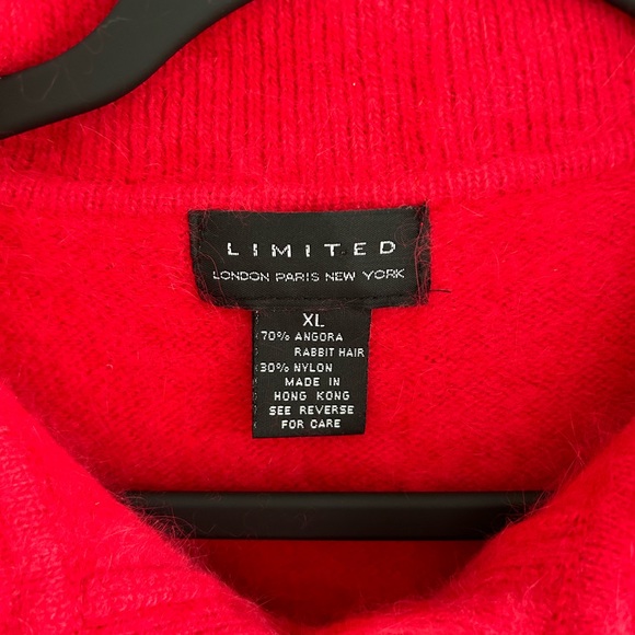 Red angora shirt, Brand is Limited, size XL - Picture 3 of 3
